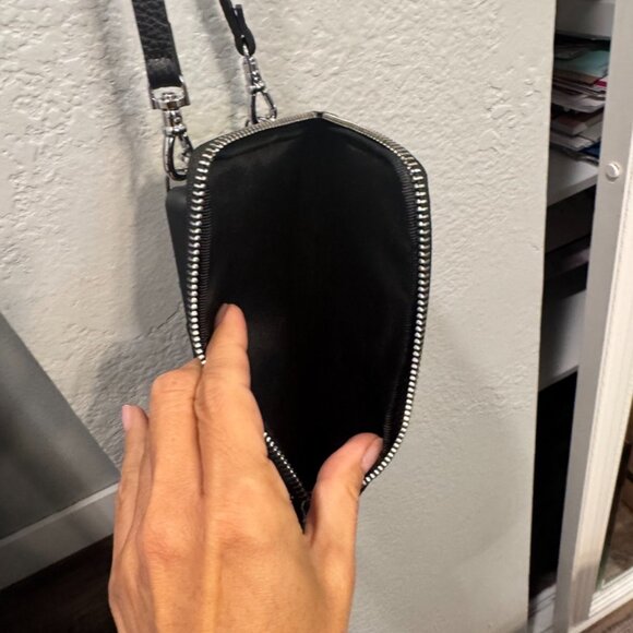 BANDOLIER leather crossbody purse and phone holder NWOT - Picture 9 of 10